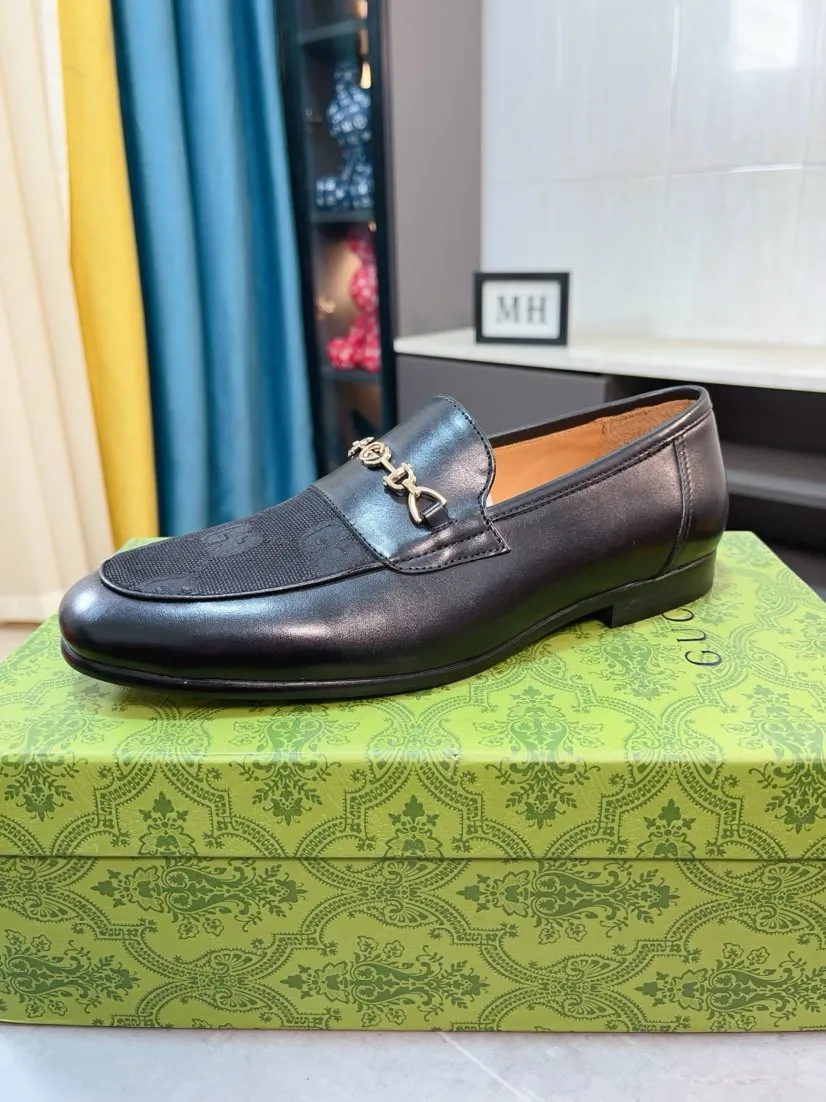 Men's shoes 💰500🌹🌹【GUCCI】The most popular classic Gucci leather shoes. Synchronized with the official website, the upper is made of Italian first-layer cowhide ➕cowhide lining, with unique brand and unique craftsmanship. Highlighting the hot style of the new year. Stop hesitating, stop wandering, get it now. Number: 38--44